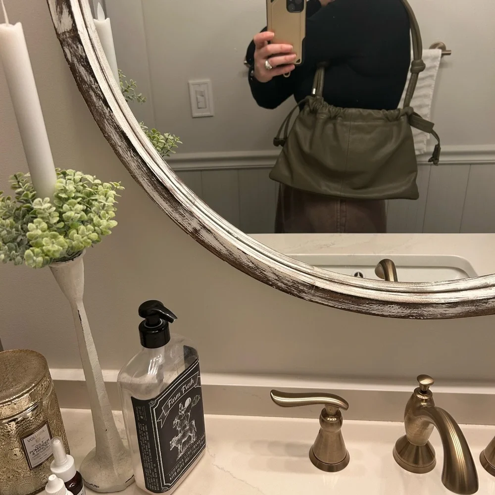Topshop Olive Drawstring leather Shoulder Bag - Picture 2 of 10